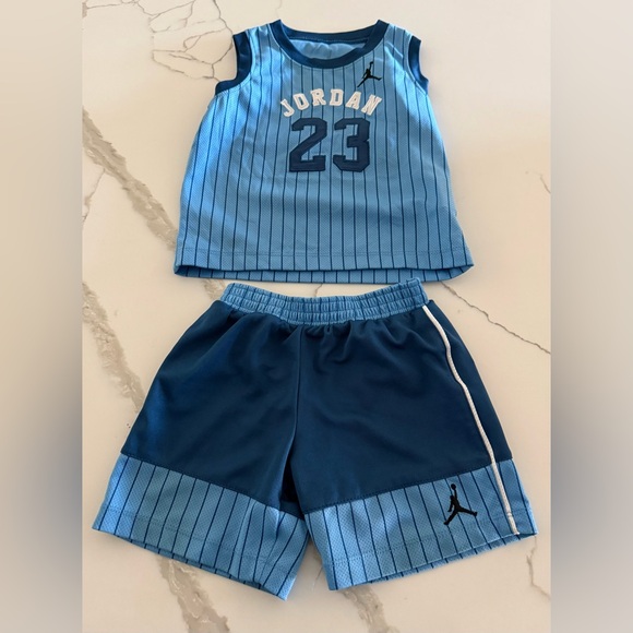 Michael Jordan Boys 24-Months Outfit 2-pc - Picture 1 of 6
